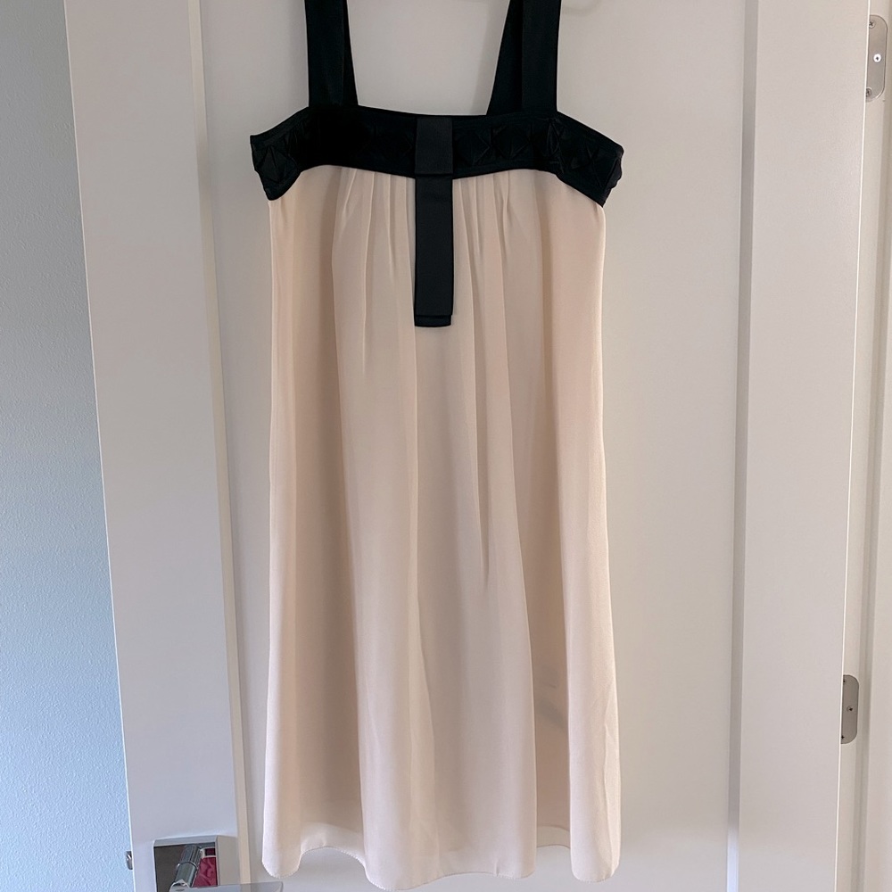 Brand New!! Banana Republic Shift Dress.  Cream color with Black straps. Size 2